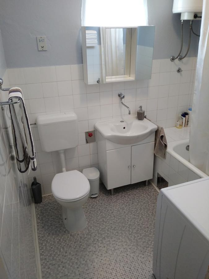 Apartment Doris Primošten Eksteriør billede