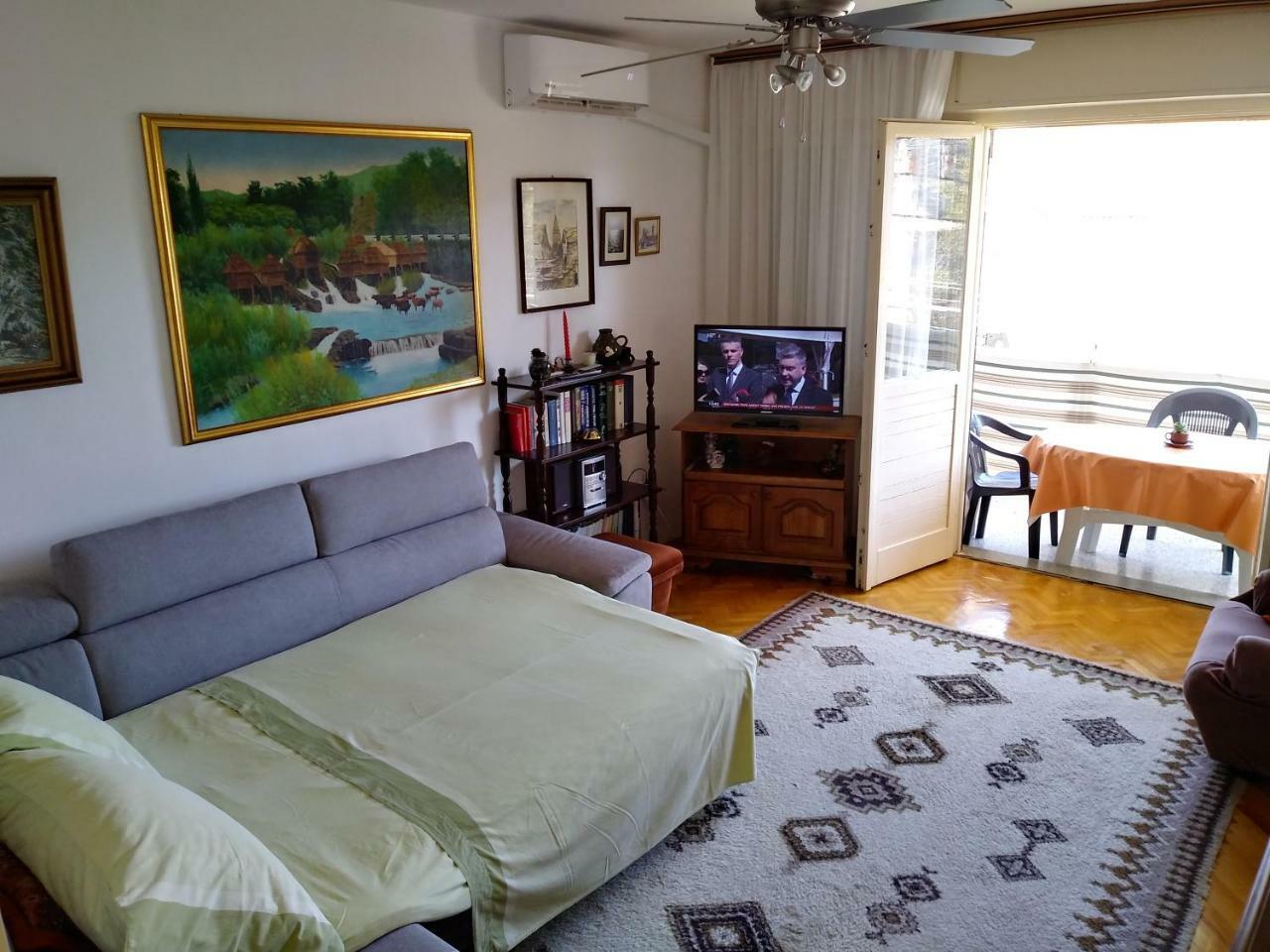 Apartment Doris Primošten Eksteriør billede